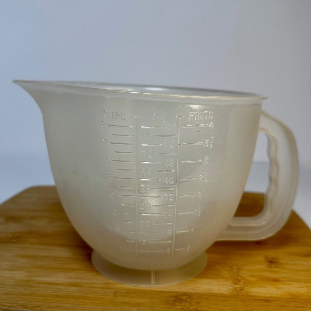 Vintage Tupperware Measuring Jug | 2 Litre / 2000 mL